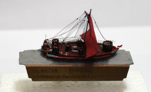 "Ennere" (1 p.) SPQR -30 Heinrich Modelle H 13 X - no shipping - only collection in shop!